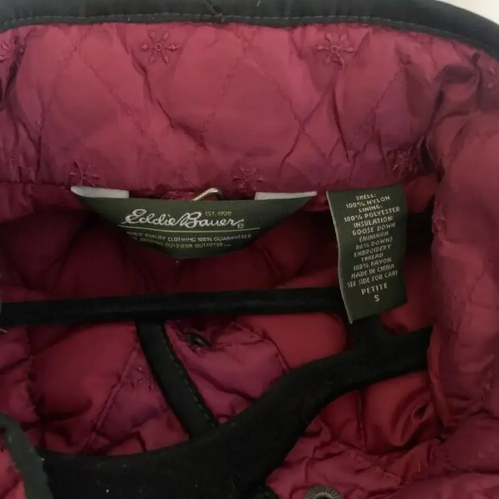 EDDIE BAUER Jacket Barn Coat Goose Down Quilted Snap Closure Zip Pockets Fushia‎